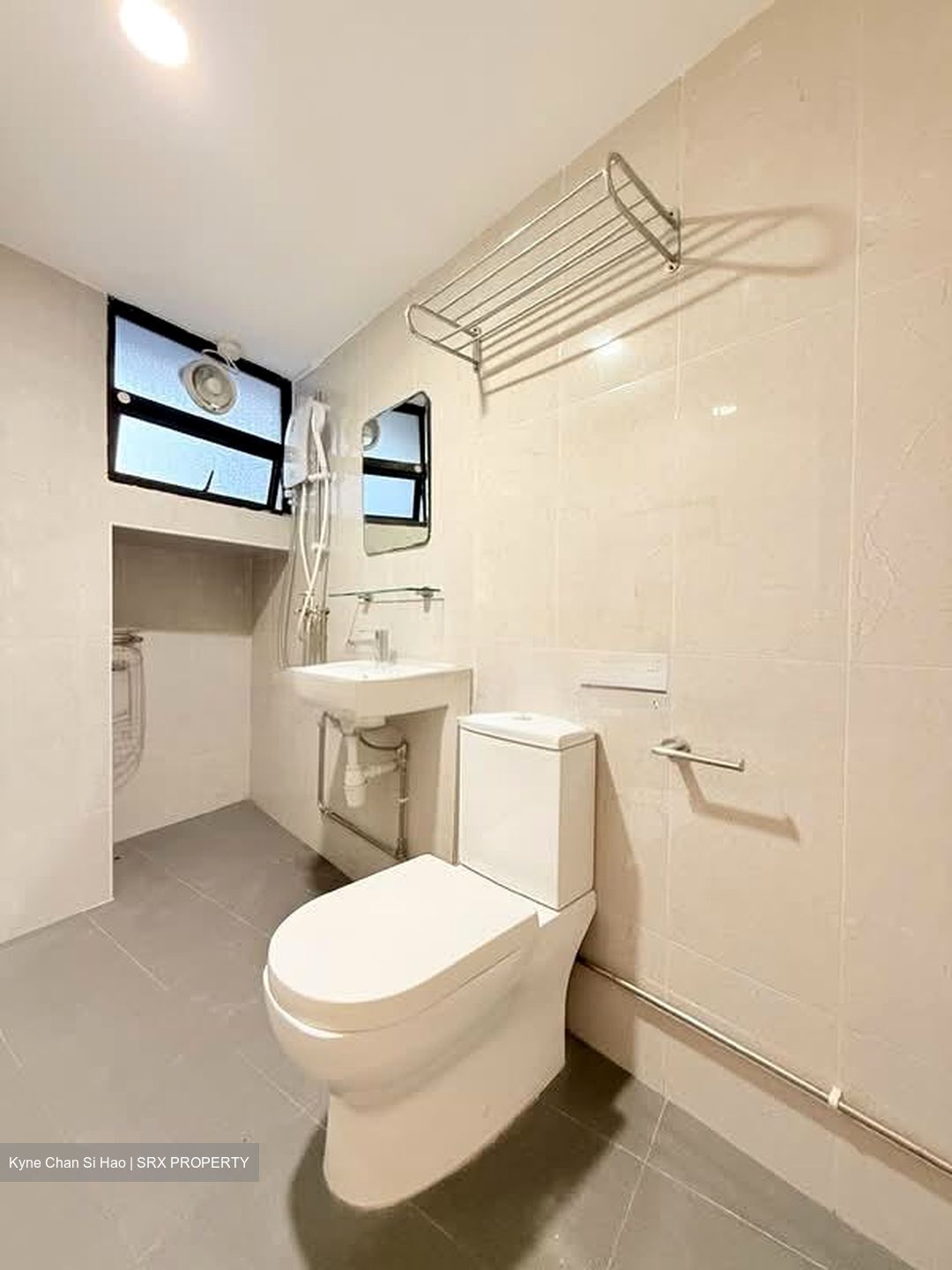 Pine Grove (D21), Condominium #566293771